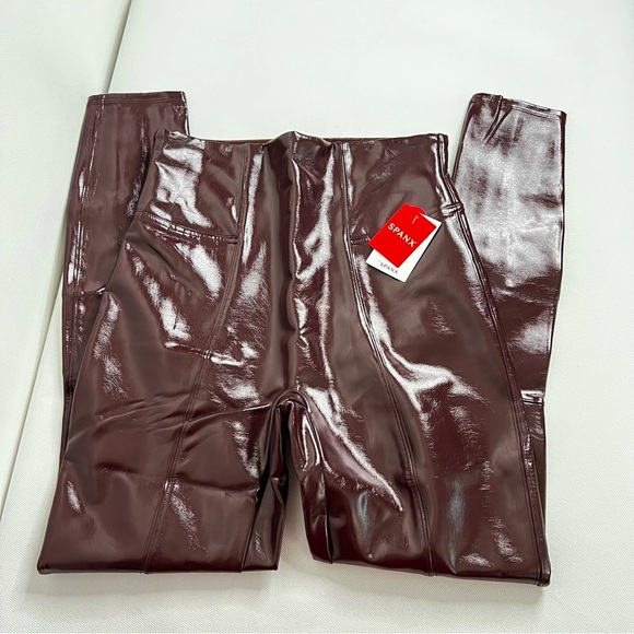 SPANXshape Faux Leather Patent Leggings Size Medium Ruby Burgundy Shiny - Picture 3 of 16